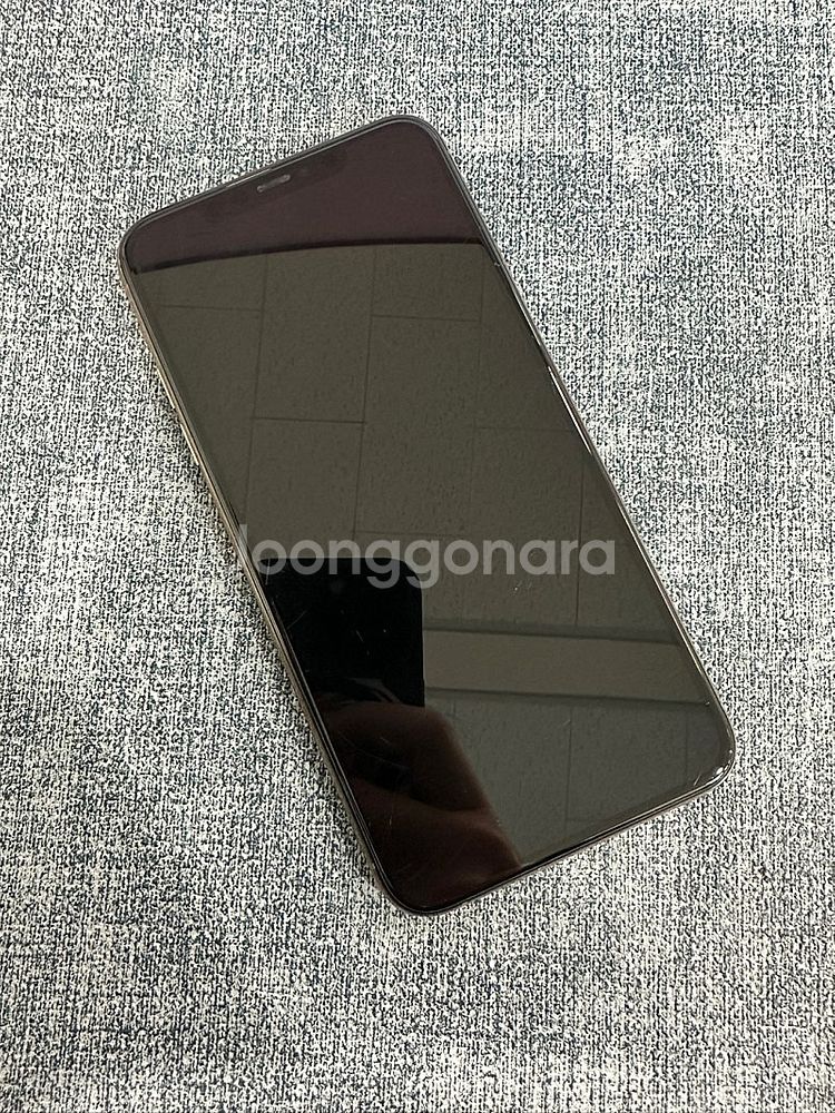 (자급제) 아이폰11프로맥스 256G 골드 가성비 상태좋은폰 32만원 판매해요--4